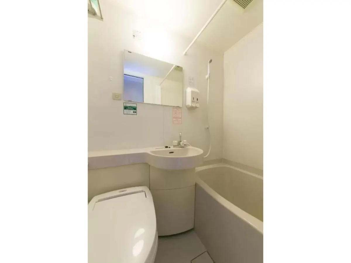 R&B Hotel Shin Yokohama Ekimae - Vacation Stay 14693V  横浜市